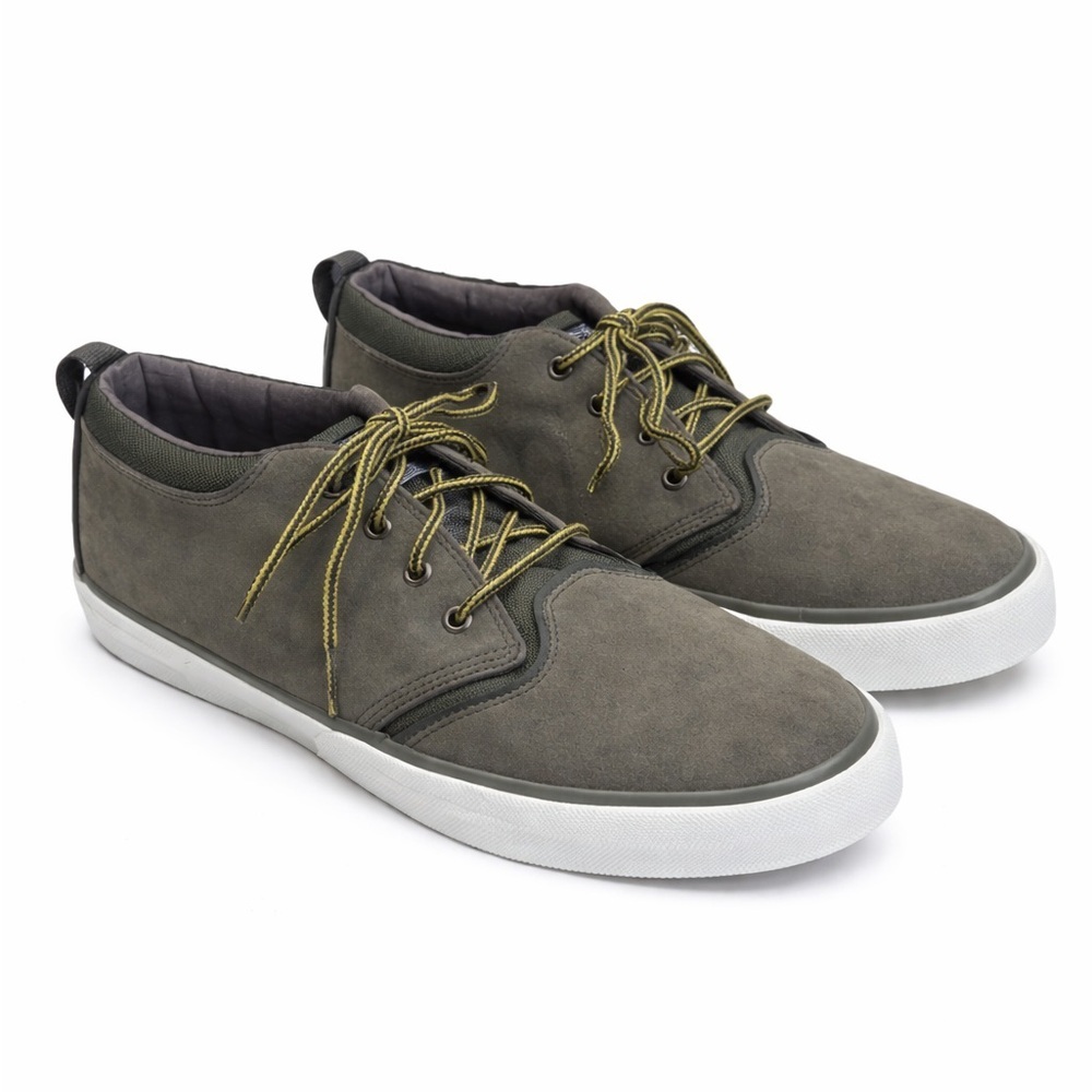 Quiksilver Reese Forbes Sneakers Men’s Size 10 Tan Nubuck Leather Low Top